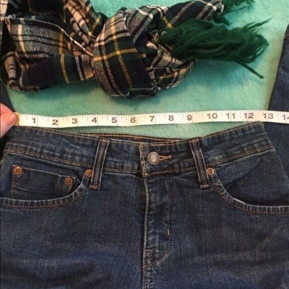 Levi's signature at waist bootcut jeans. Size 00 or 24R medium wash clean look - Picture 6 of 6